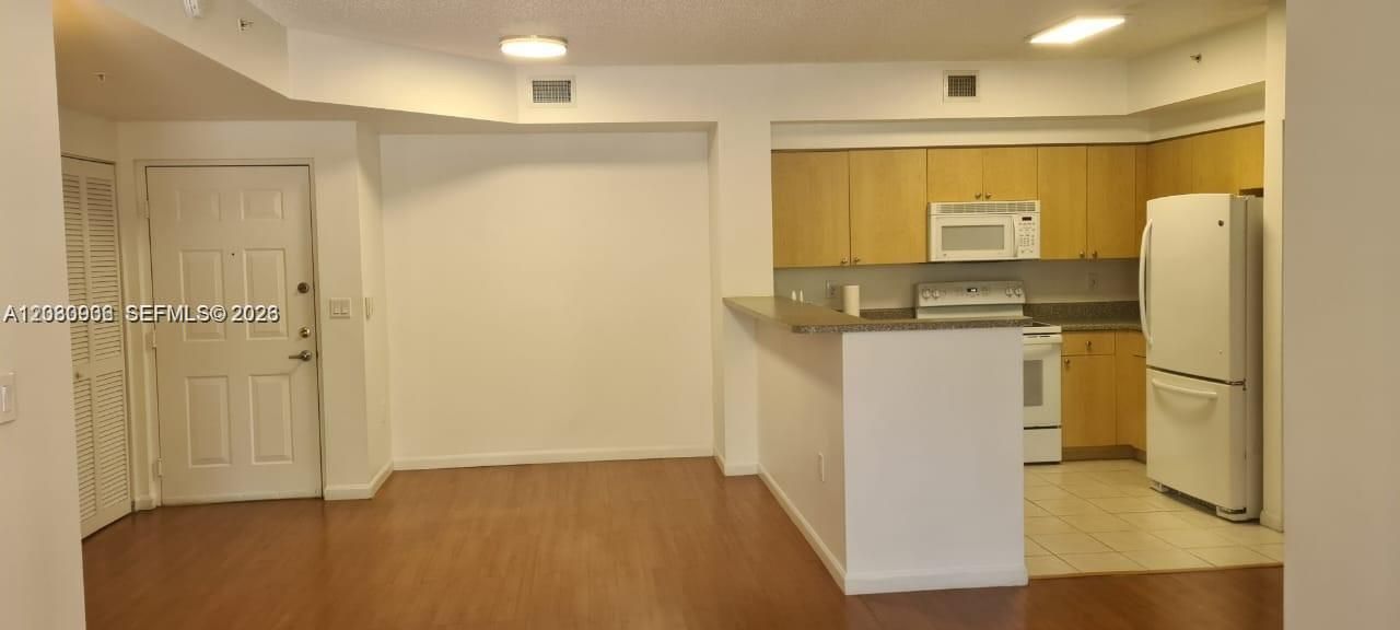 8020 N Nob Hill Rd , Unit 205, Tamarac, FL 33321 Photo