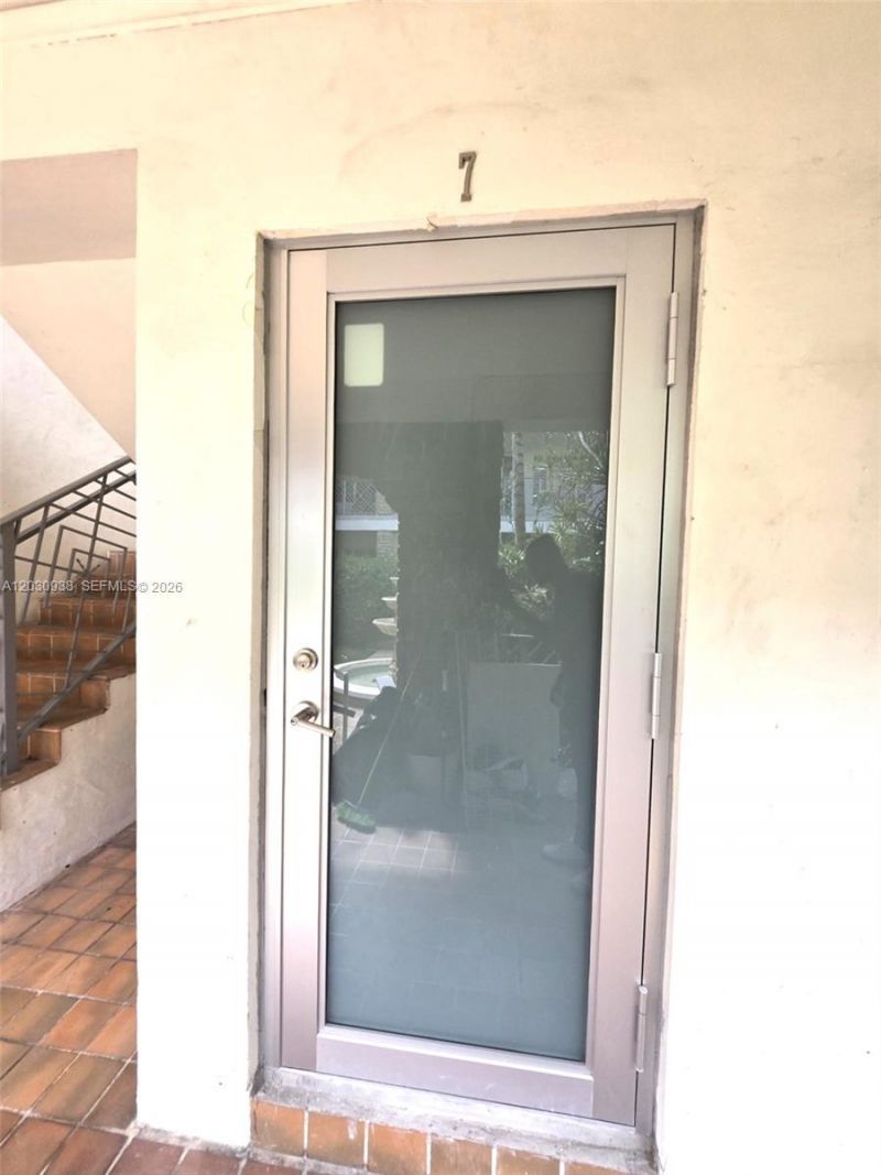 2131 Calais Dr , Unit 7, Miami Beach, FL 33141 Photo