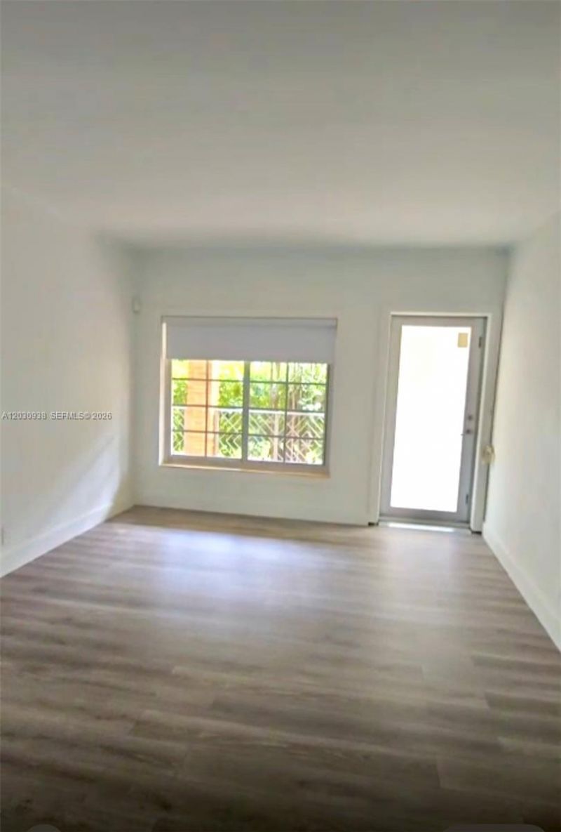 2131 Calais Dr , Unit 7, Miami Beach, FL 33141 Photo