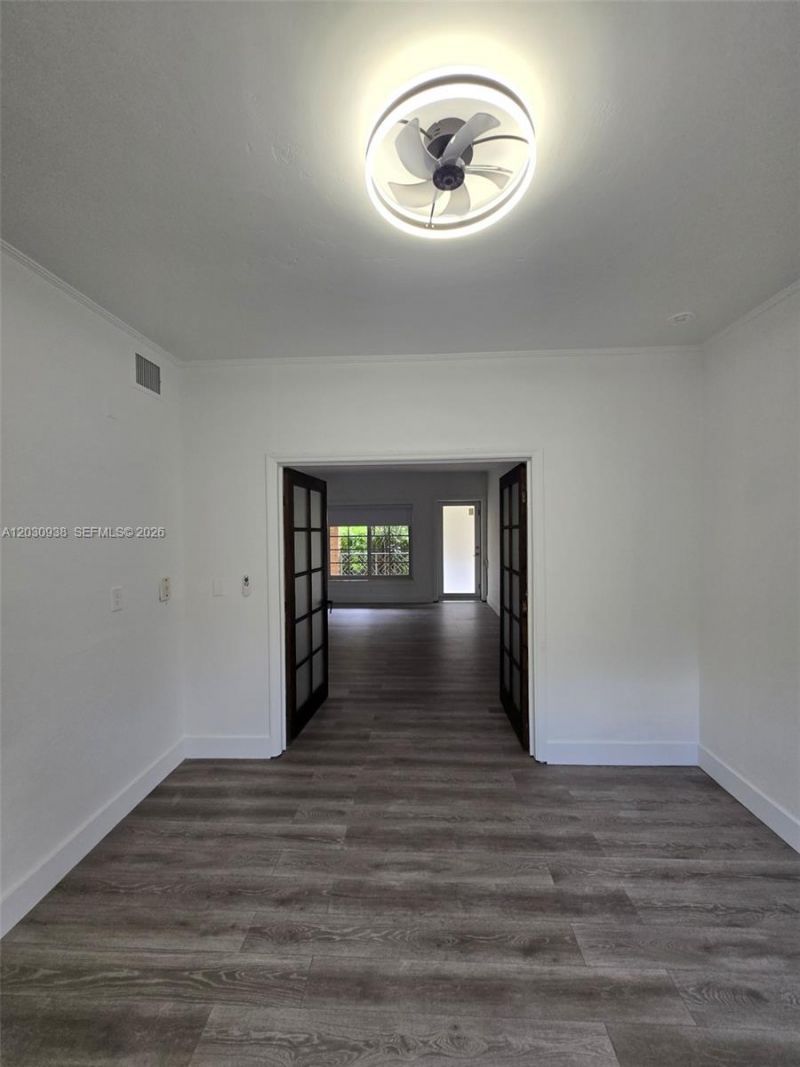 2131 Calais Dr , Unit 7, Miami Beach, FL 33141 Photo