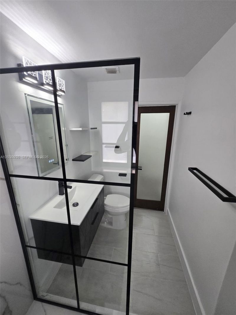 2131 Calais Dr , Unit 7, Miami Beach, FL 33141 Photo