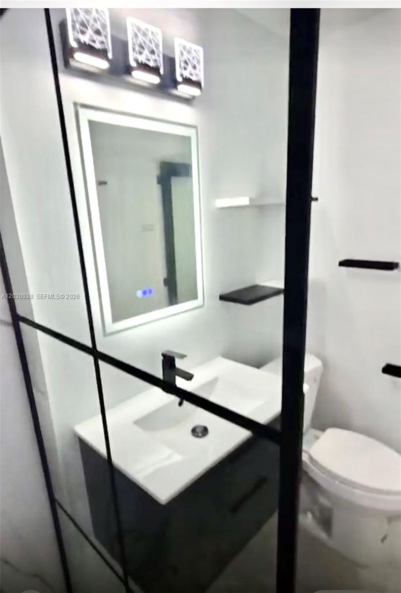 2131 Calais Dr , Unit 7, Miami Beach, FL 33141 Photo