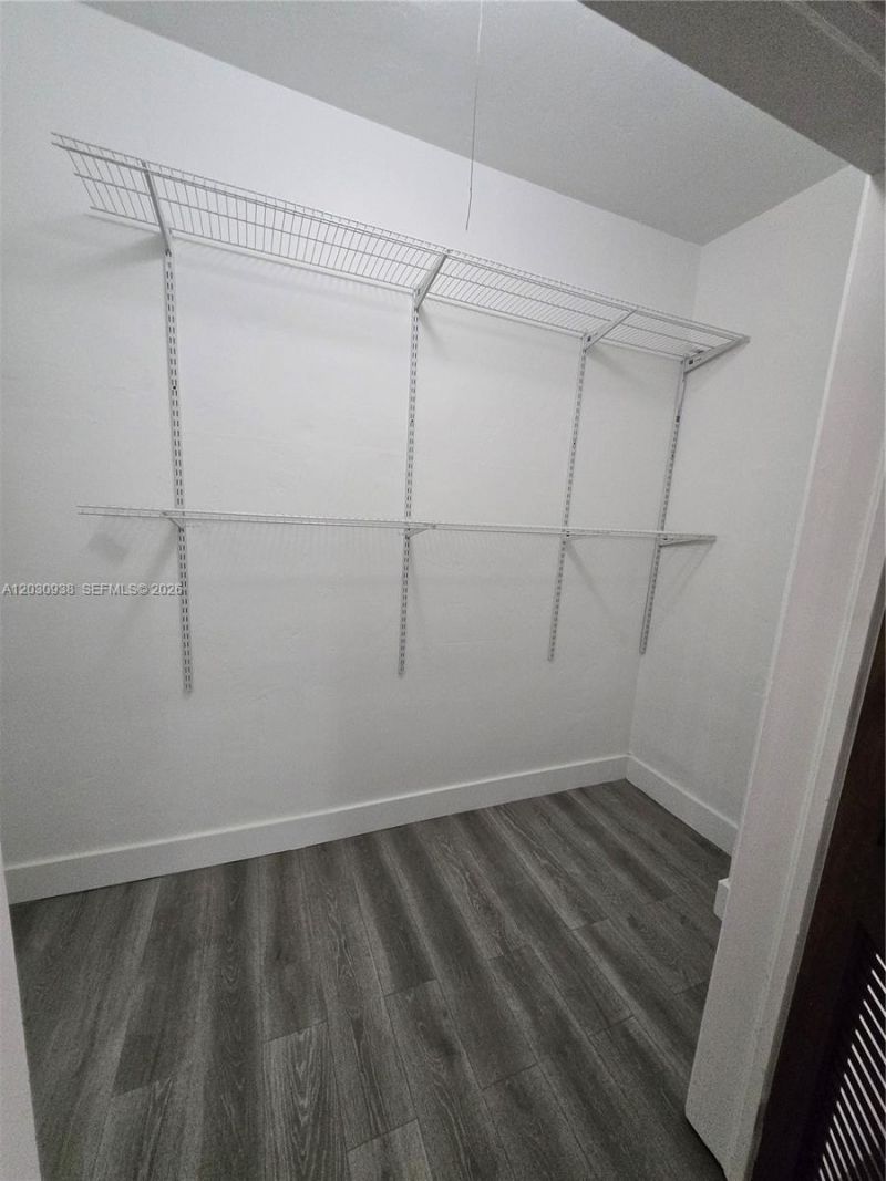 2131 Calais Dr , Unit 7, Miami Beach, FL 33141 Photo
