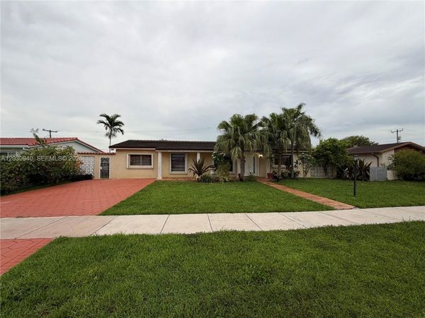 3541 SW 125th Ct , Miami, FL 33175