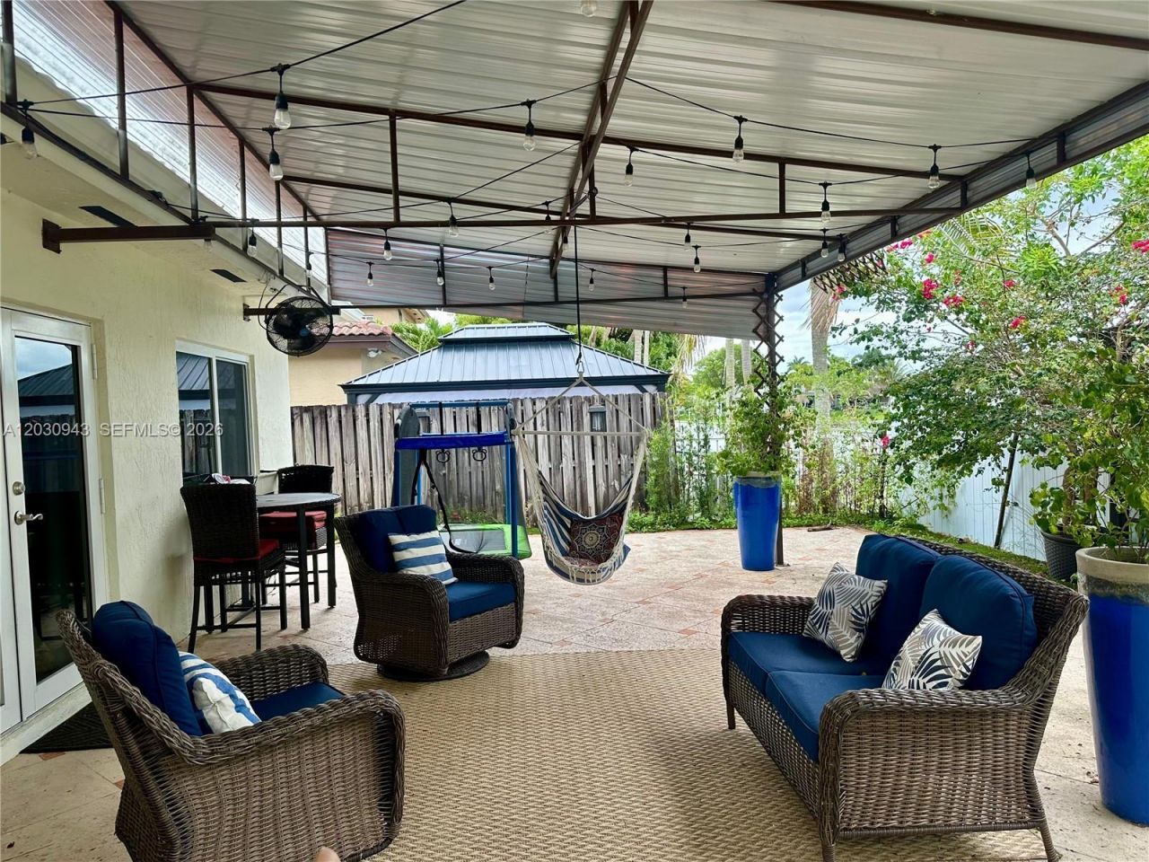 15490 SW 10th St, Miami, FL 33194 Photo