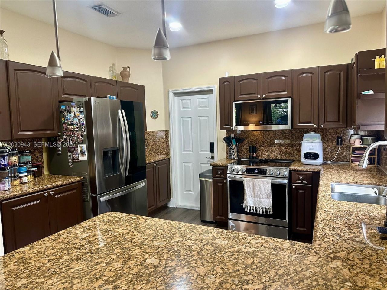 15490 SW 10th St, Miami, FL 33194 Photo