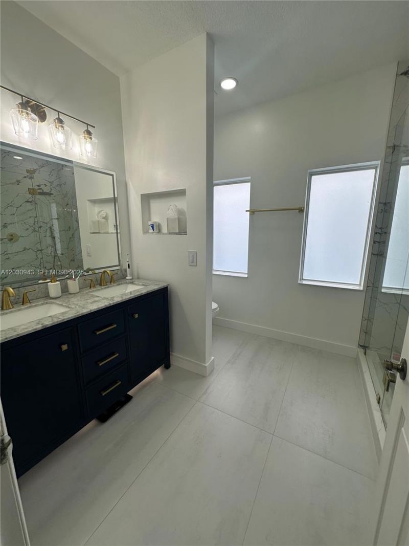 15490 SW 10th St, Miami, FL 33194 Photo