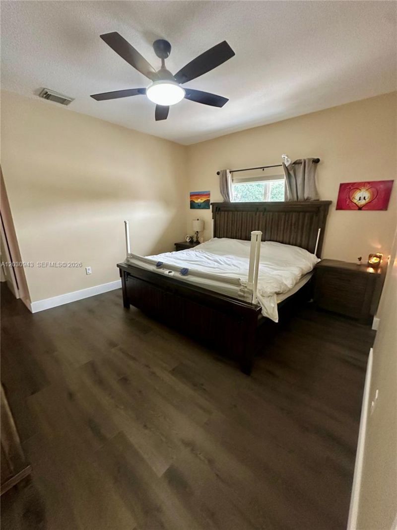 15490 SW 10th St, Miami, FL 33194 Photo