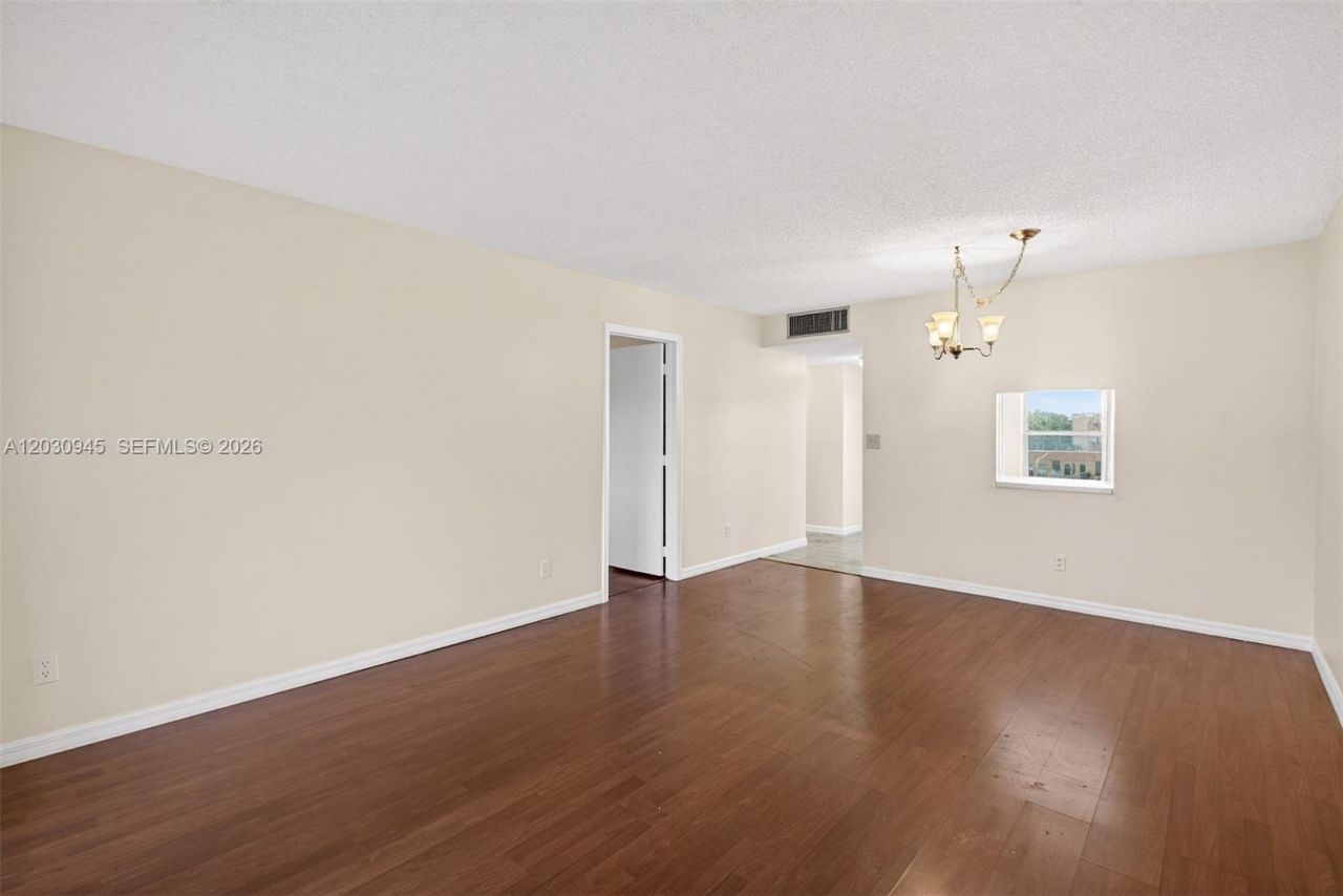 6070 NW 64th Ave , Unit 308, Tamarac, FL 33319 Photo