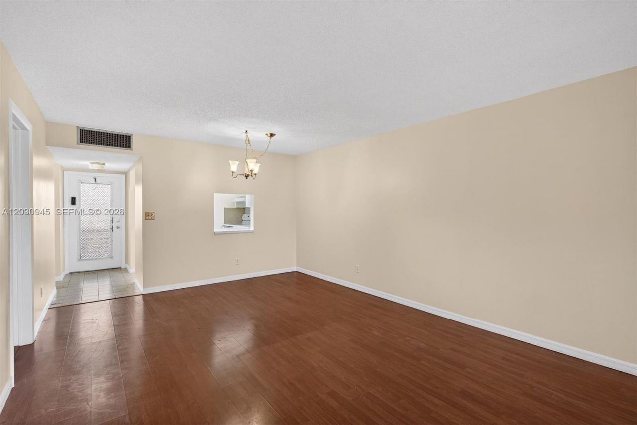 6070 NW 64th Ave , Unit 308, Tamarac, FL 33319 Photo
