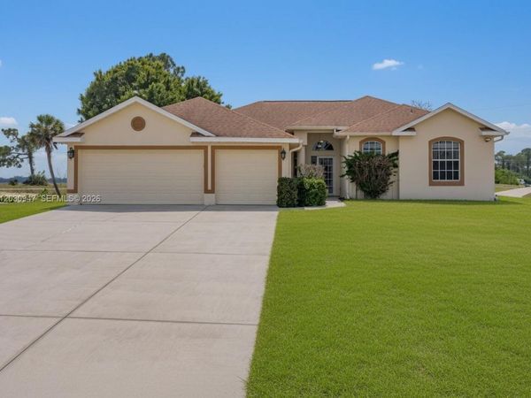 3002 Balsam Court , La Belle, FL 33935