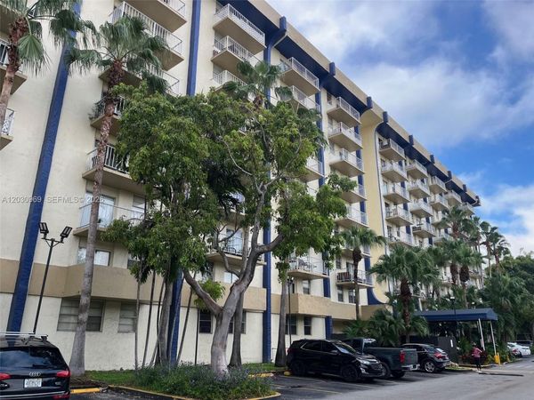 801 NW 47th Ave , Unit 820W, Miami, FL 33126