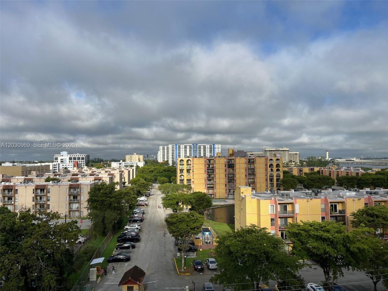 801 NW 47th Ave , Unit 820W, Miami, FL 33126 Photo