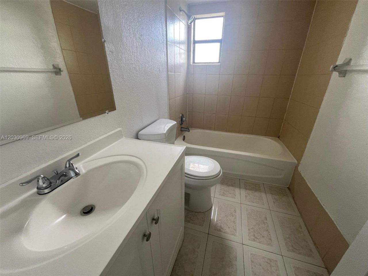 801 NW 47th Ave , Unit 820W, Miami, FL 33126 Photo