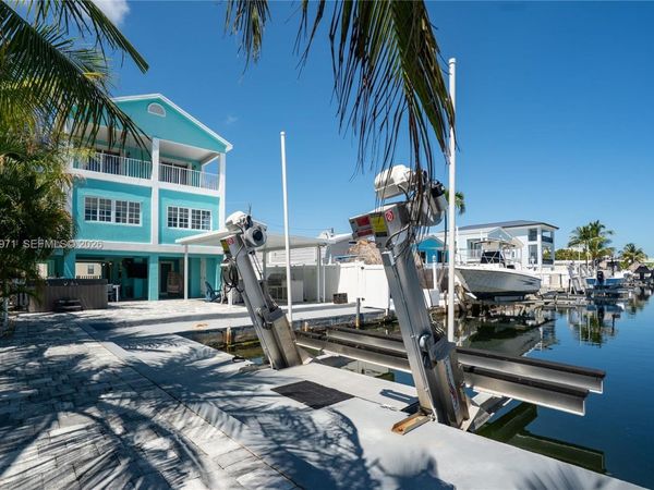 720 Boyd Dr , Key Largo, FL 33037