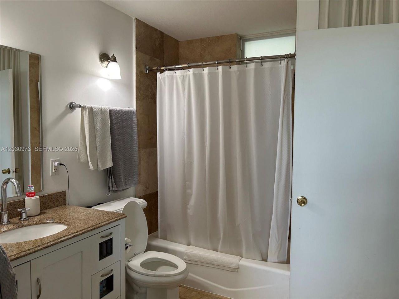 1670 Lincoln Ct, Unit 7D, Miami Beach, FL 33139 Photo