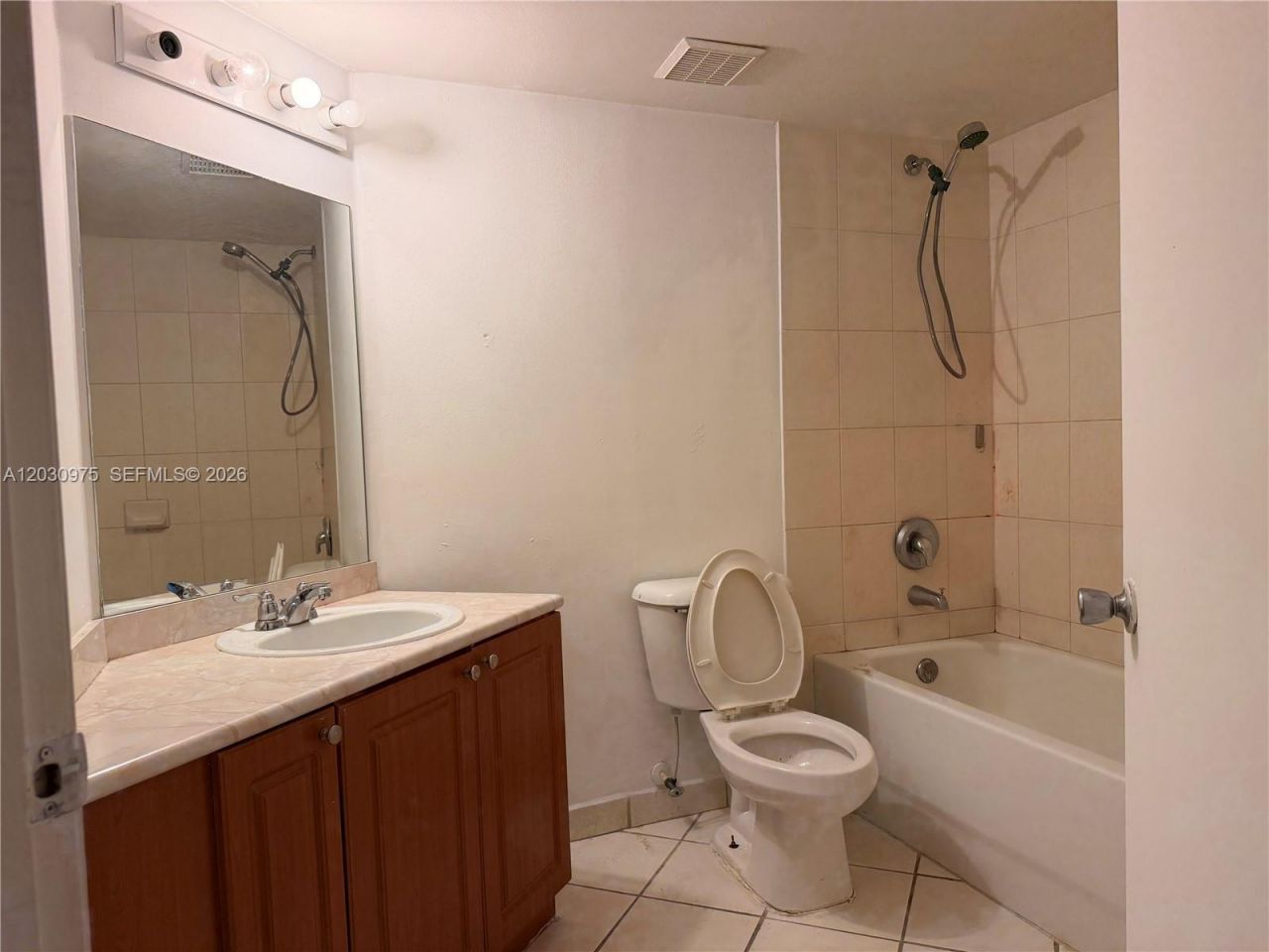 17602 NW 25th Ave , Unit 303, Miami Gardens, FL 33056 Photo
