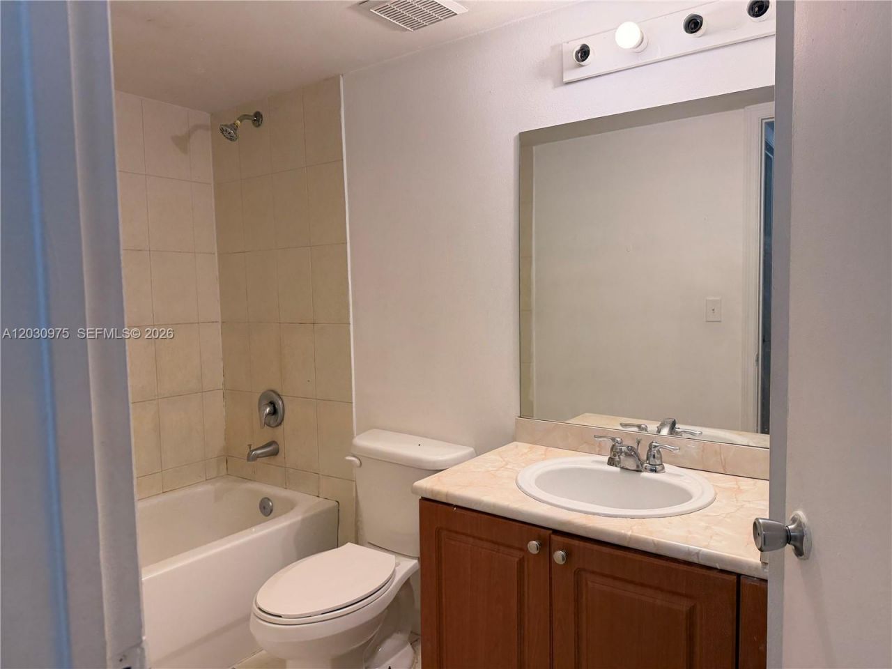 17602 NW 25th Ave , Unit 303, Miami Gardens, FL 33056 Photo