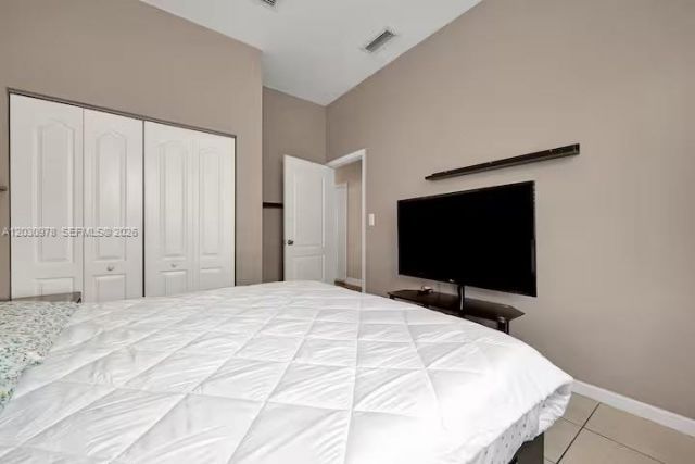 2327 NE 37th Ter , Homestead, FL 33033 Photo