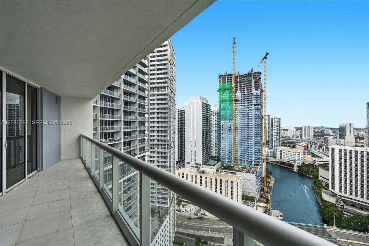 465 Brickell Ave , Unit 3202, Miami, FL 33131 Photo
