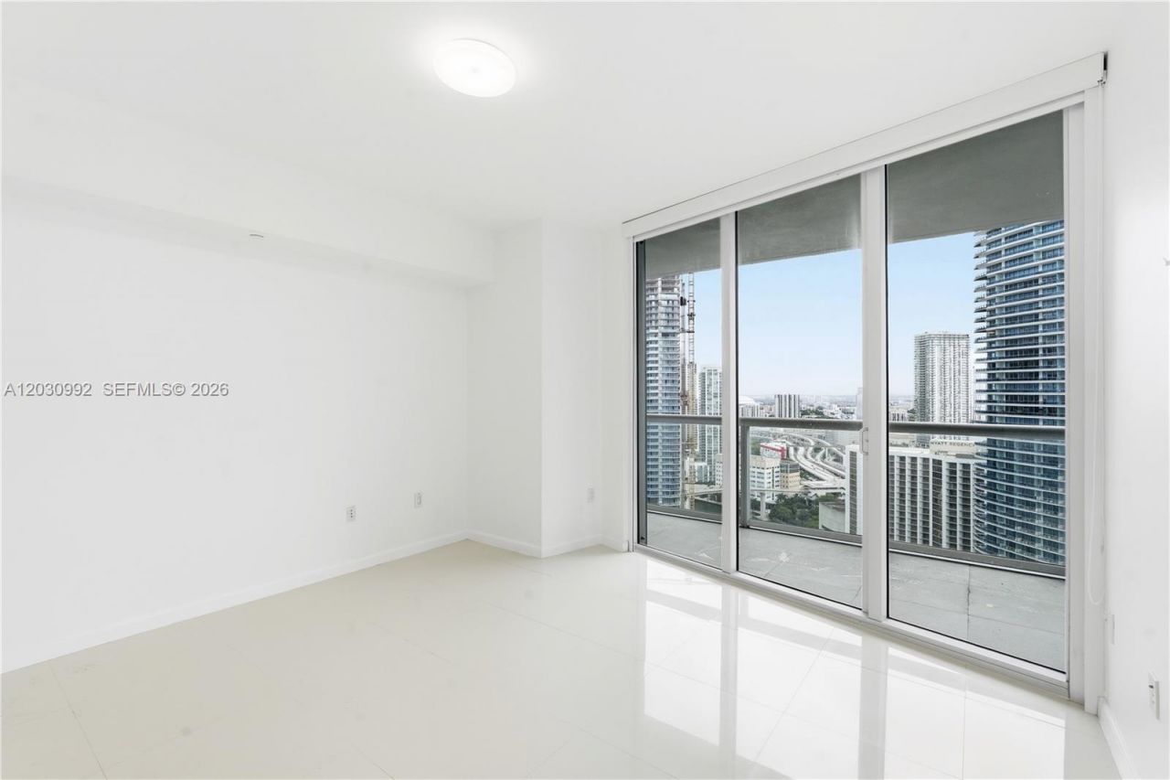 465 Brickell Ave , Unit 3202, Miami, FL 33131 Photo