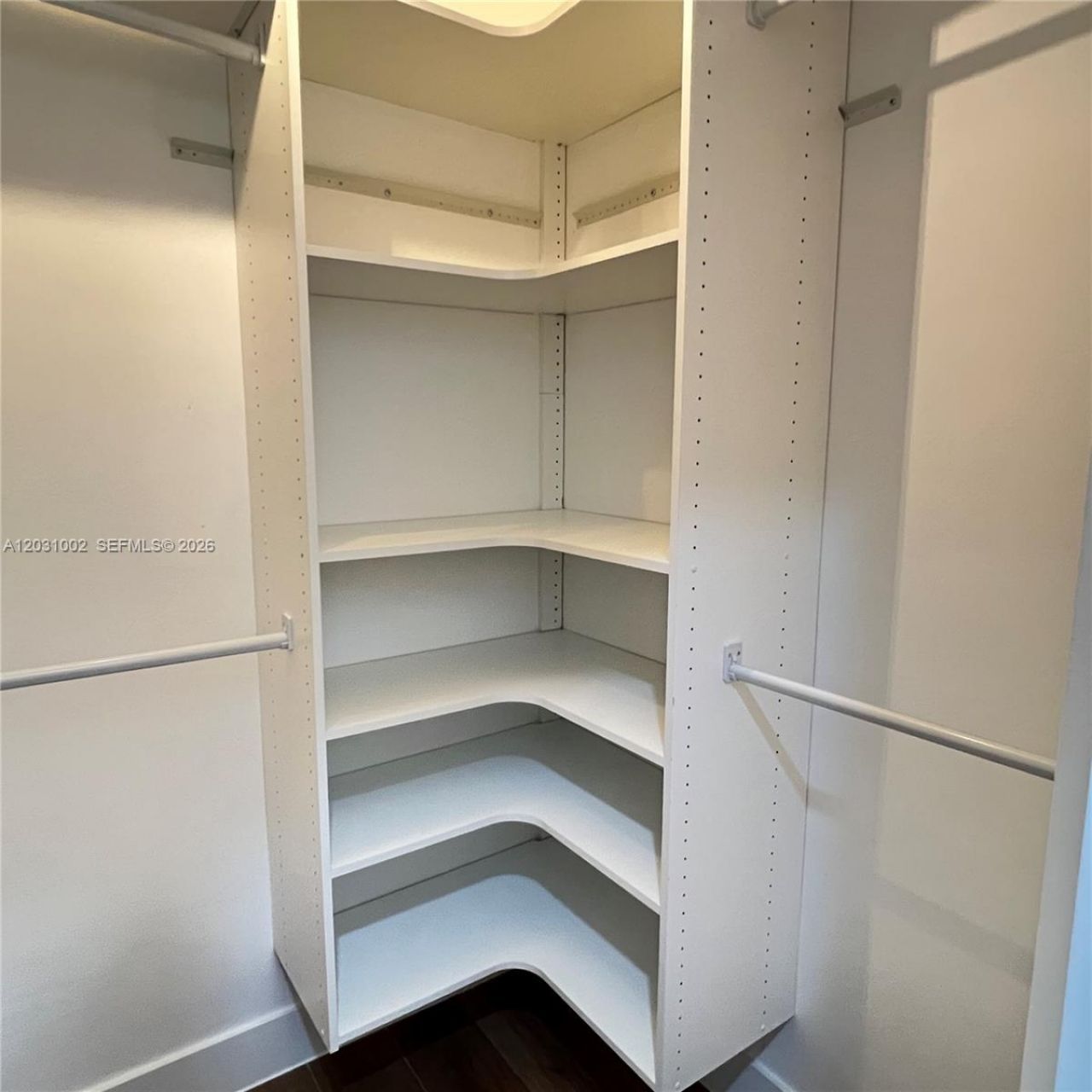 8425 NW 8th St , Unit 406, Miami, FL 33126 Photo
