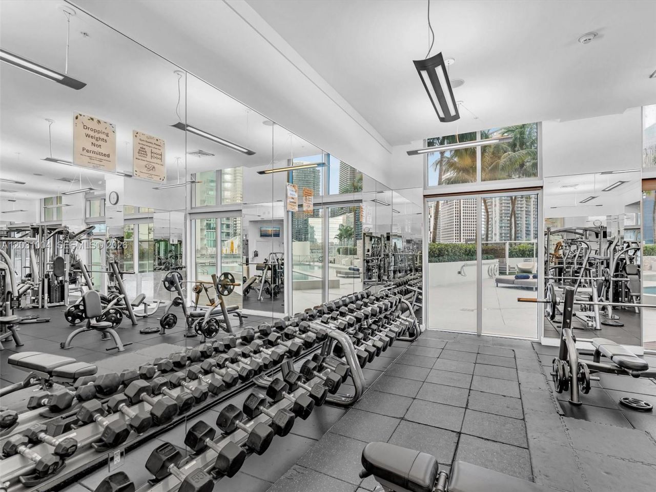 90 SW 3rd St , Unit 2013, Miami, FL 33130 Photo