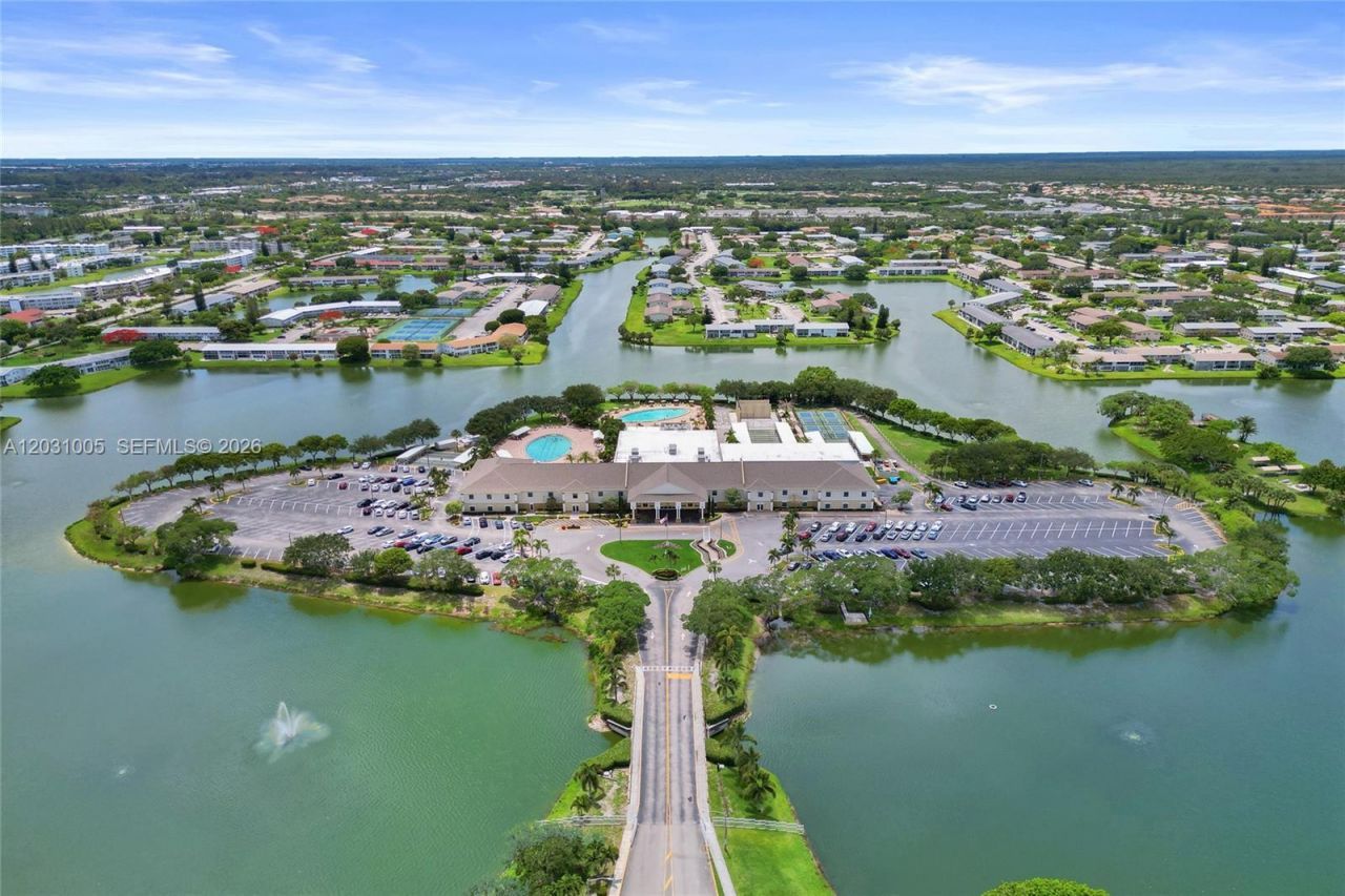 47 Camden , Unit B, West Palm Beach, FL 33417 Photo