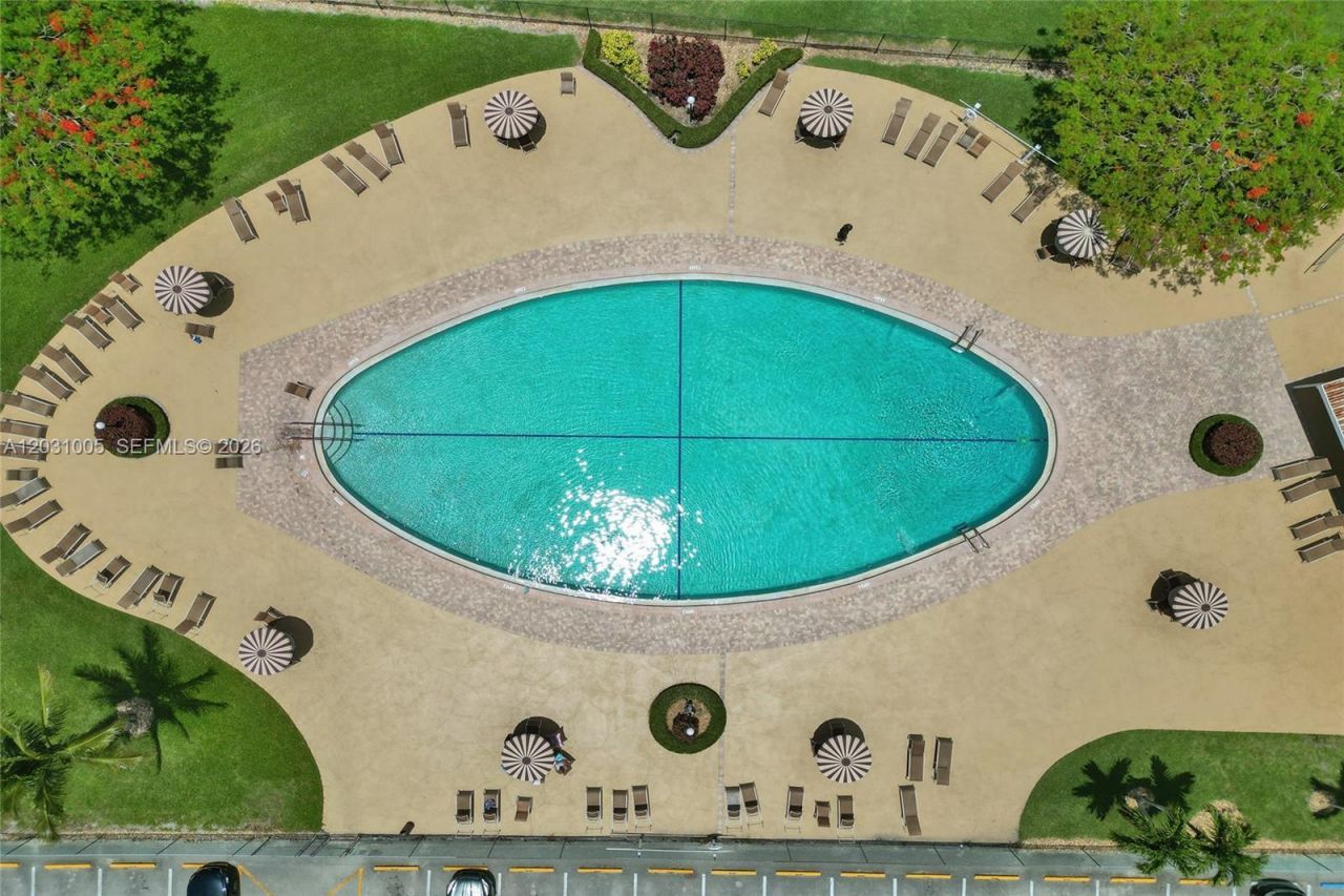 47 Camden , Unit B, West Palm Beach, FL 33417 Photo