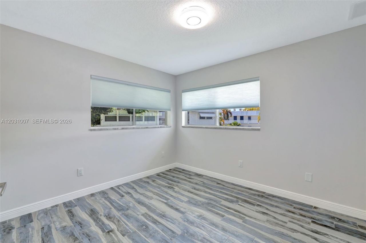 2929 SE Ocean Blvd, Unit F6, Stuart, FL 34996 Photo