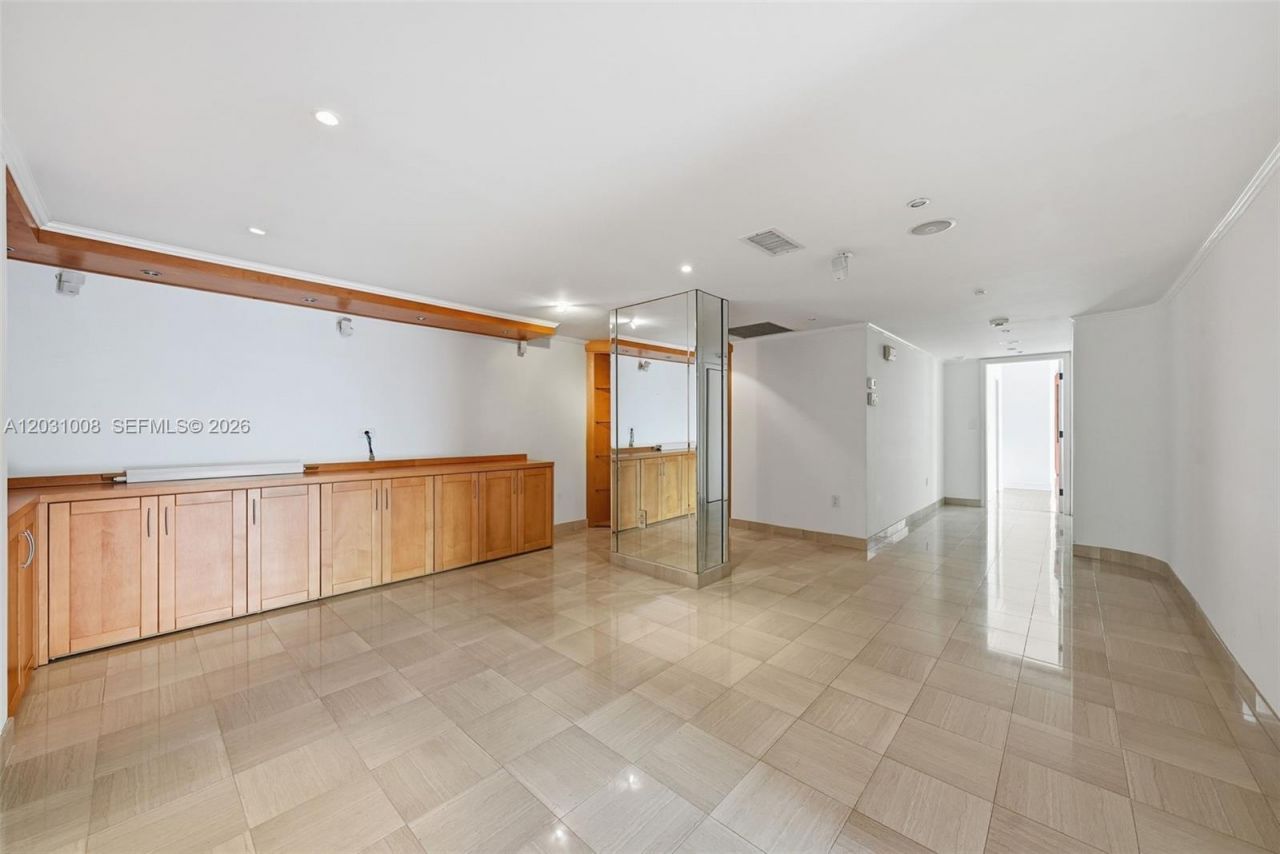 3 Grove Isle Dr , Unit C605, Miami, FL 33133 Photo