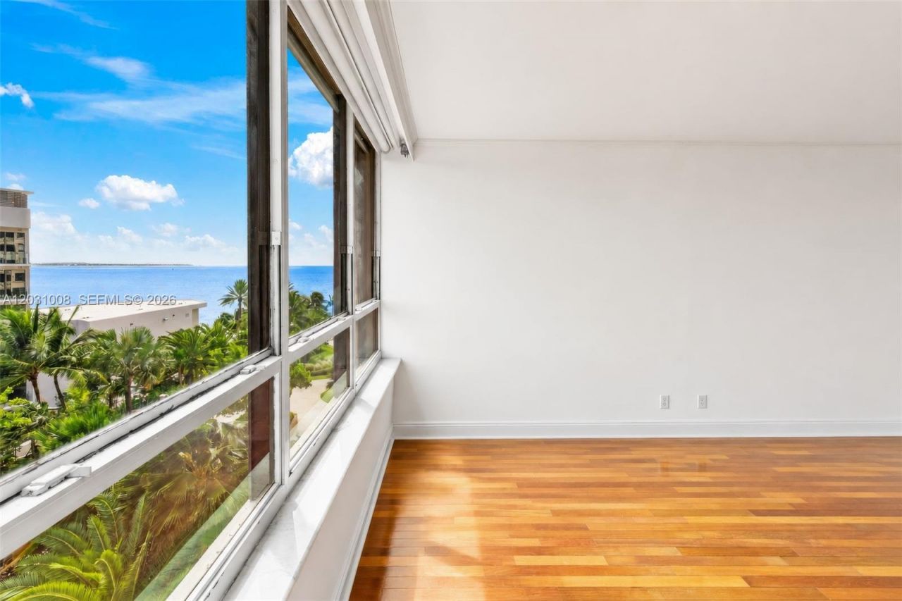 3 Grove Isle Dr , Unit C605, Miami, FL 33133 Photo
