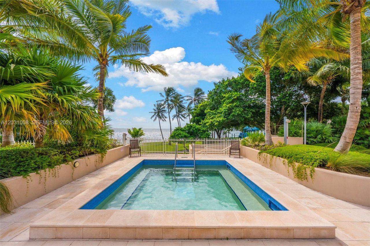 3 Grove Isle Dr , Unit C605, Miami, FL 33133 Photo