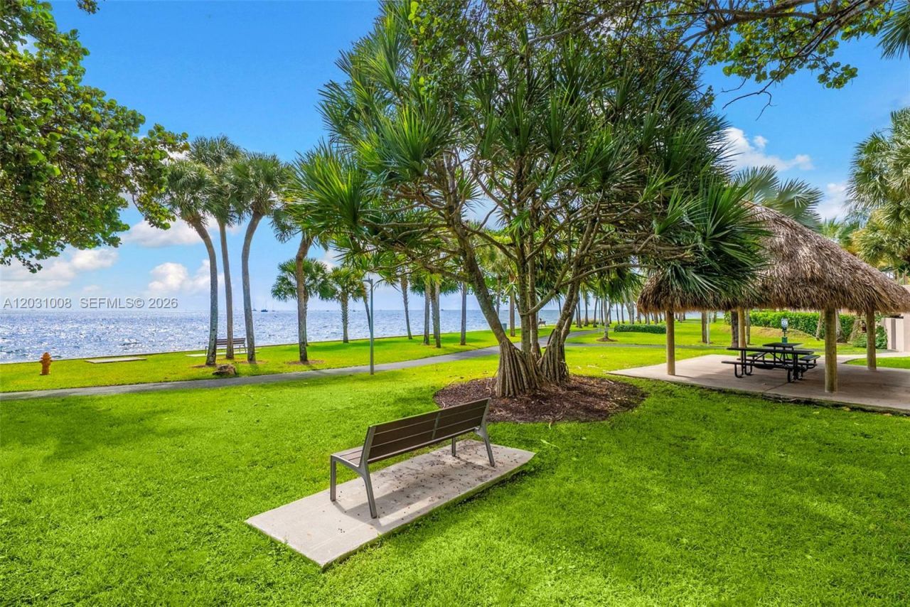 3 Grove Isle Dr , Unit C605, Miami, FL 33133 Photo