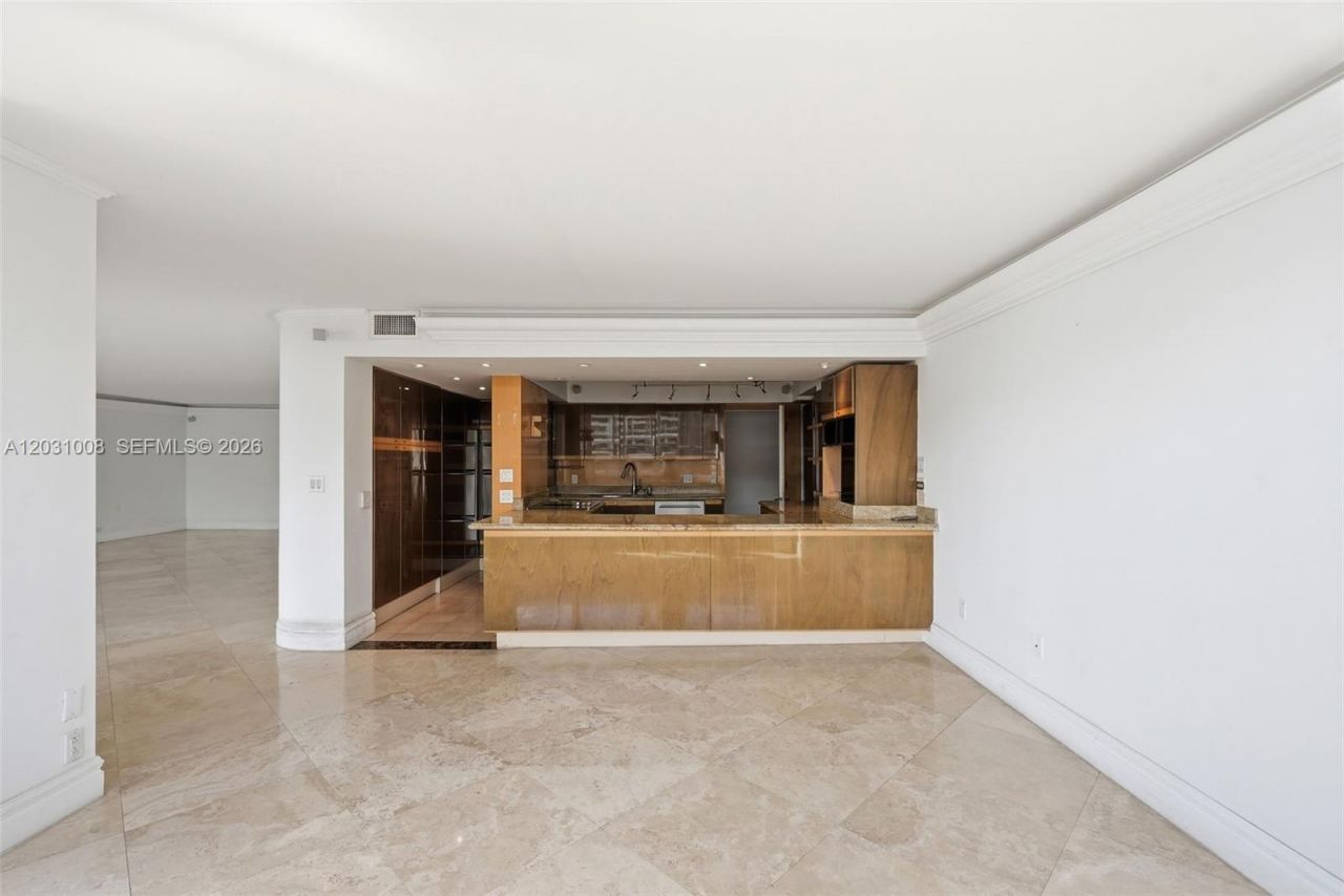3 Grove Isle Dr , Unit C605, Miami, FL 33133 Photo