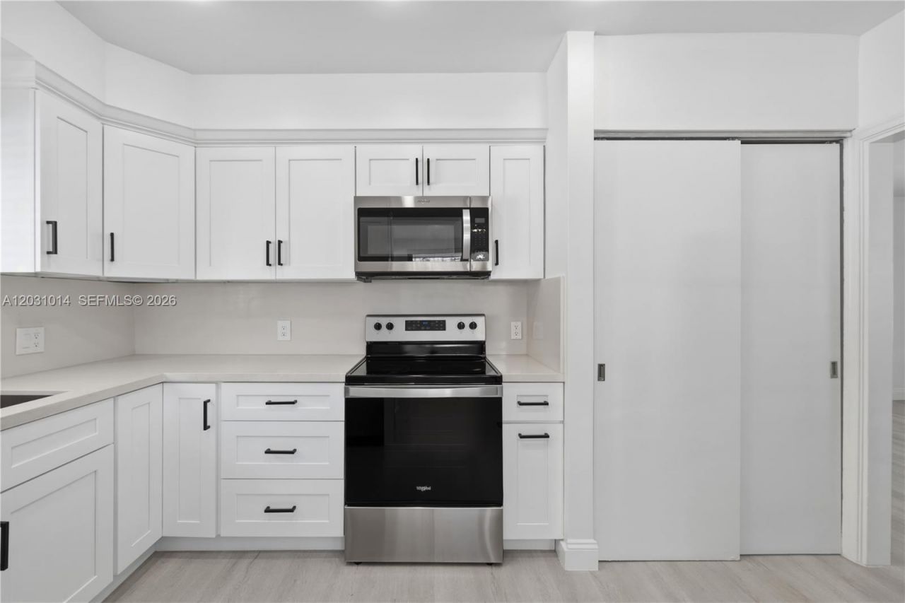 2240 SW 16th Ct , Unit U, Miami, FL 33145 Photo
