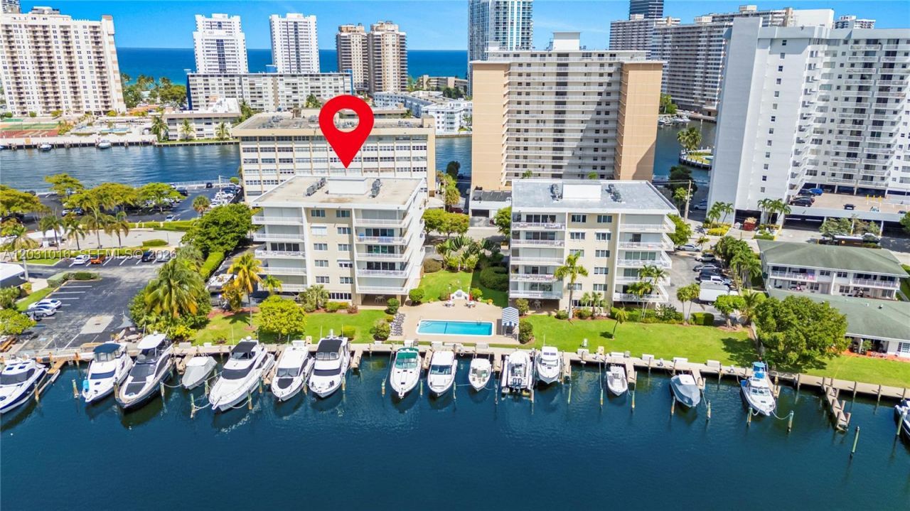 120 Golden Isles Dr , Unit 23B, Hallandale Beach, FL 33009 Photo
