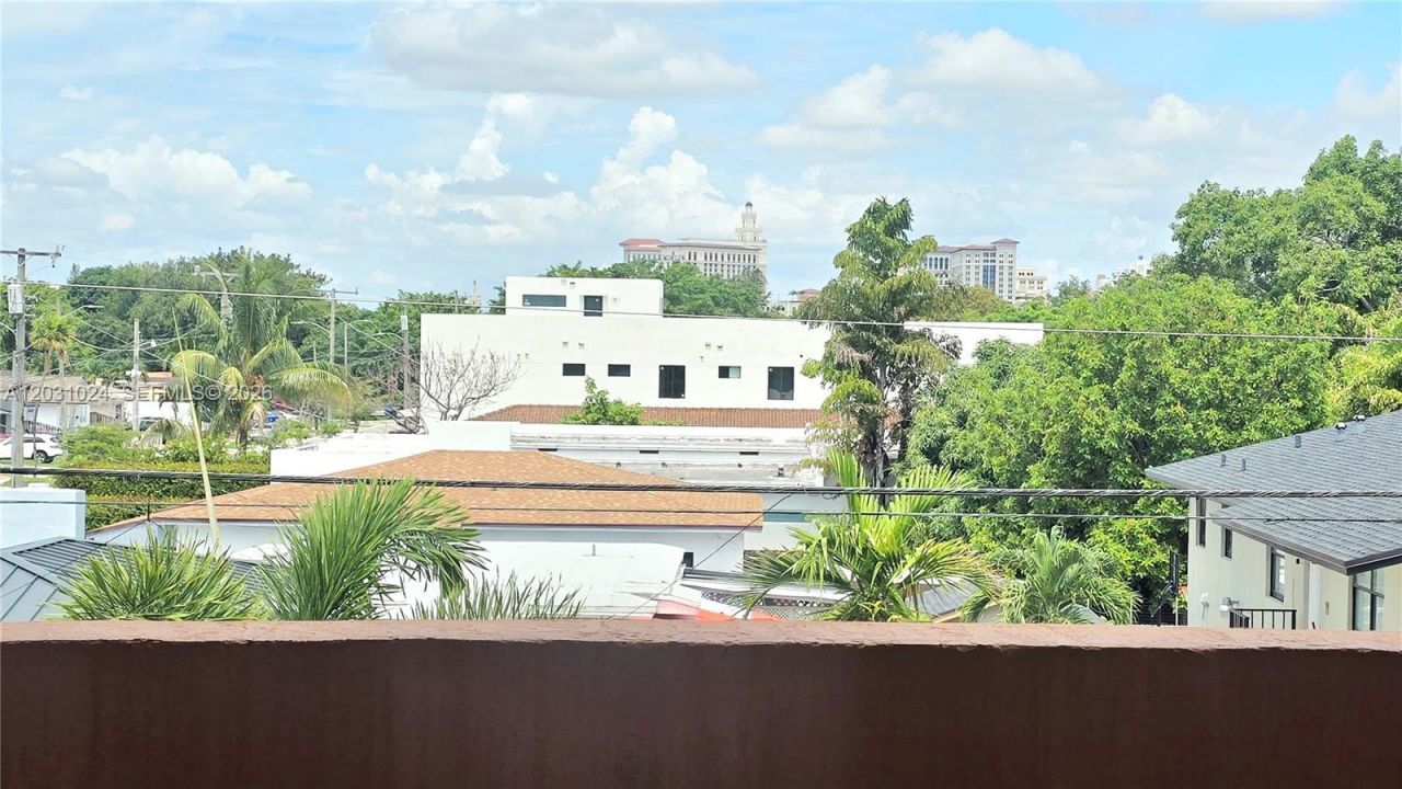 2441 SW 31st Ave, Unit 207, Miami, FL 33145 Photo