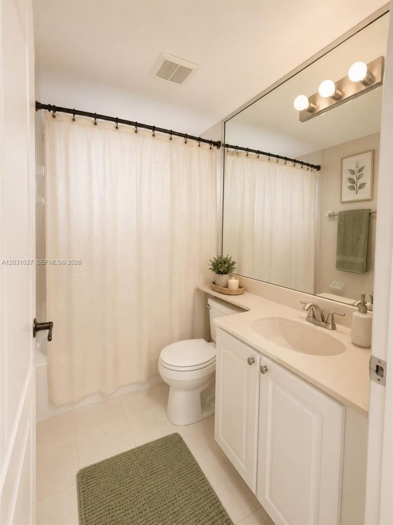 8100 W 28th Ct , Unit 110, Miami, FL 33018 Photo