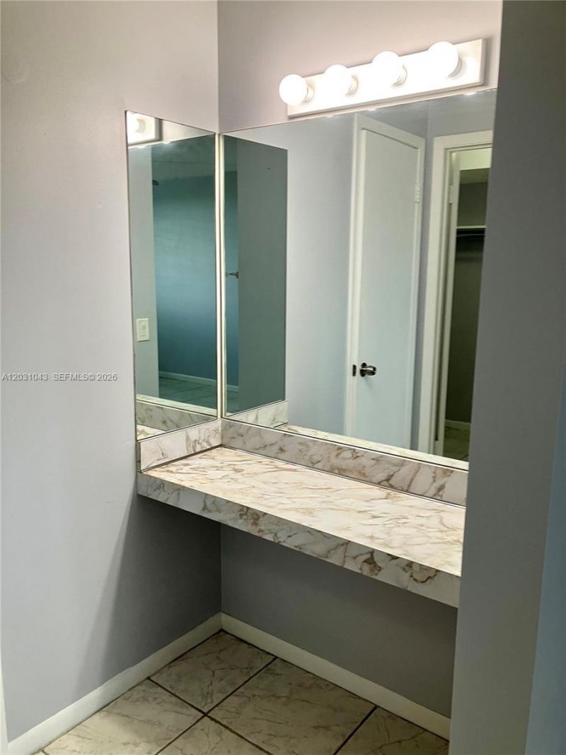 2801 NW 47th Ter, Unit 403B, Lauderdale Lakes, FL 33313 Photo