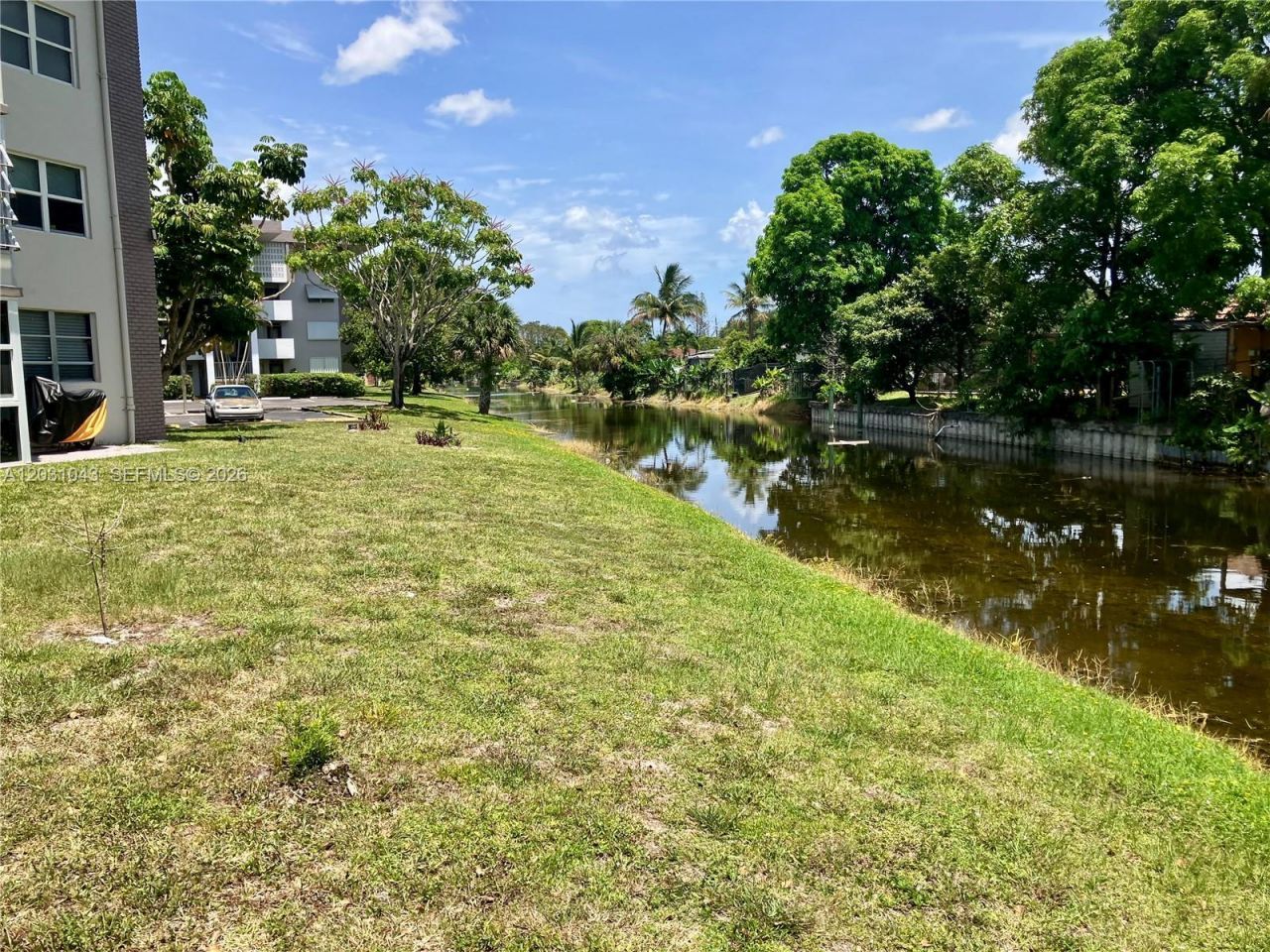 2801 NW 47th Ter, Unit 403B, Lauderdale Lakes, FL 33313 Photo