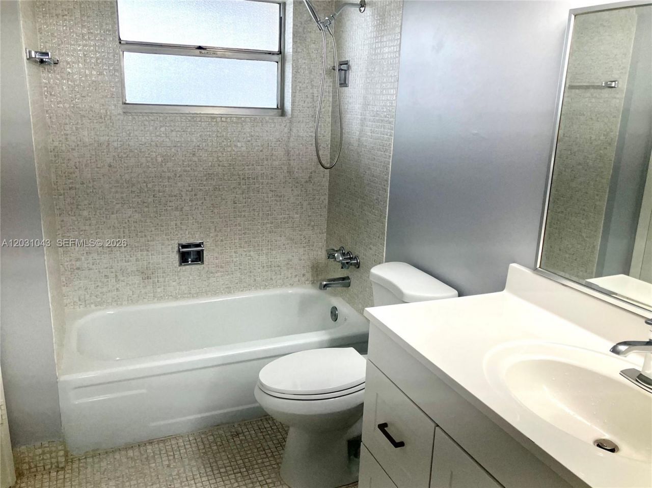 2801 NW 47th Ter, Unit 403B, Lauderdale Lakes, FL 33313 Photo