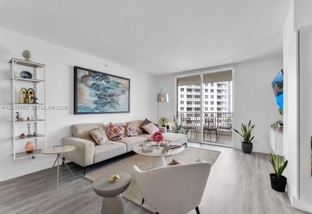 701 Brickell Key Blvd, Unit 1506, Miami, FL 33131 Photo