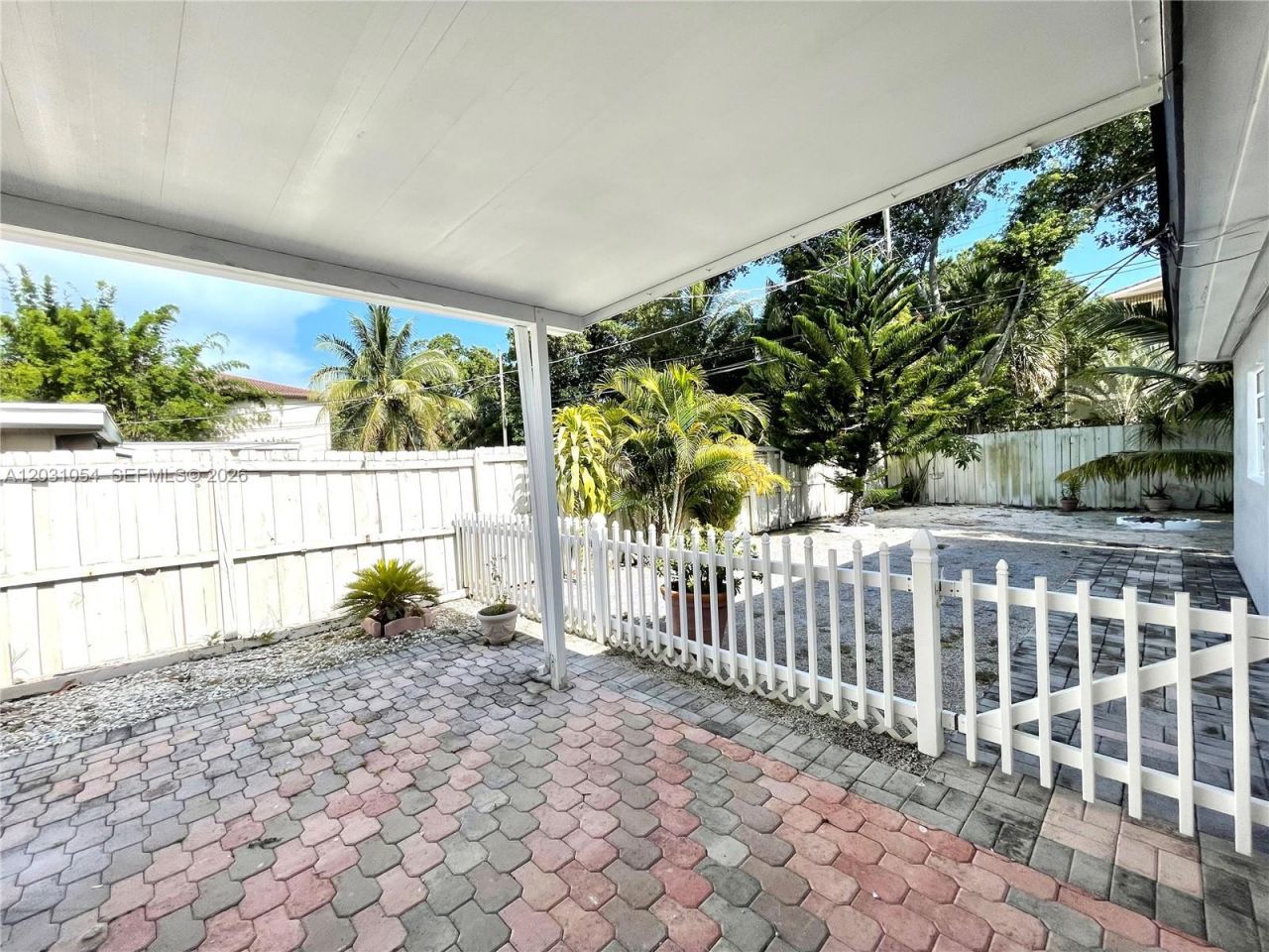 310 SW 10th St , Fort Lauderdale, FL 33315 Photo