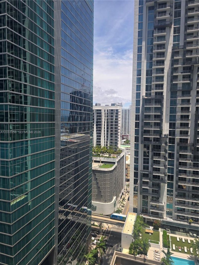 300 Biscayne Blvd Way, Unit 2408W, Miami, FL 33131 Photo