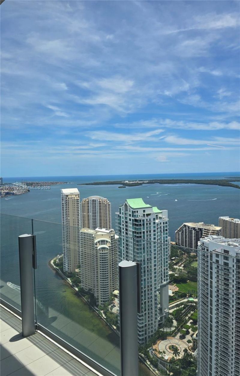 300 Biscayne Blvd Way, Unit 2408W, Miami, FL 33131 Photo