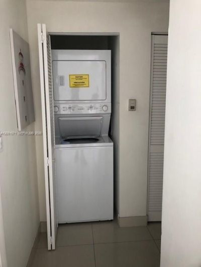 185 SE 14th Ter, Unit 2211, Miami, FL 33131 Photo