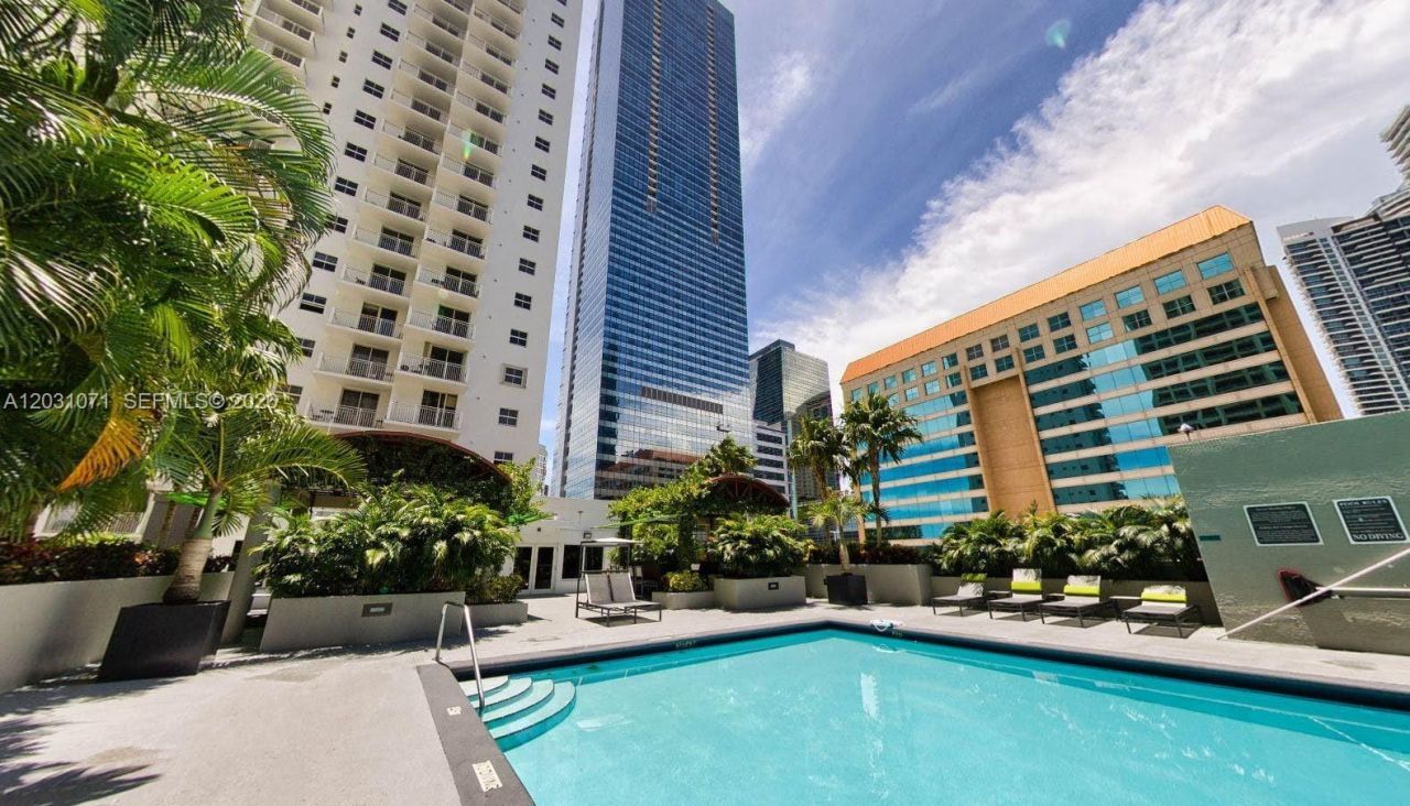 185 SE 14th Ter, Unit 2211, Miami, FL 33131 Photo