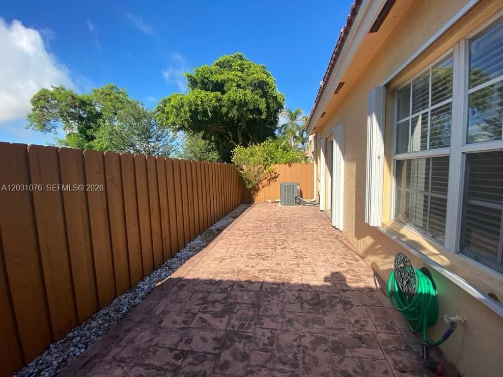 16246 SW 103rd Ter , Miami, FL 33196 Photo