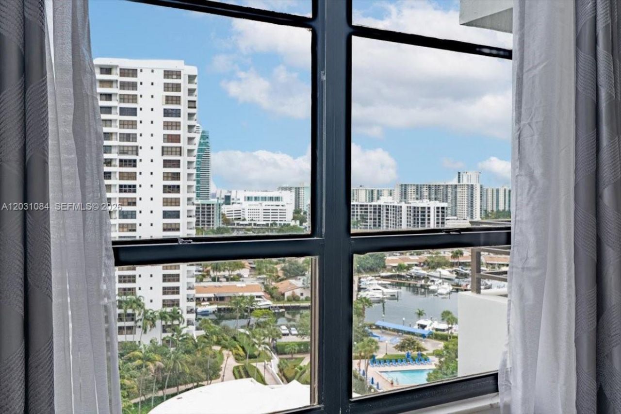 600 Three Islands Blvd , Unit 1413, Hallandale Beach, FL 33009 Photo